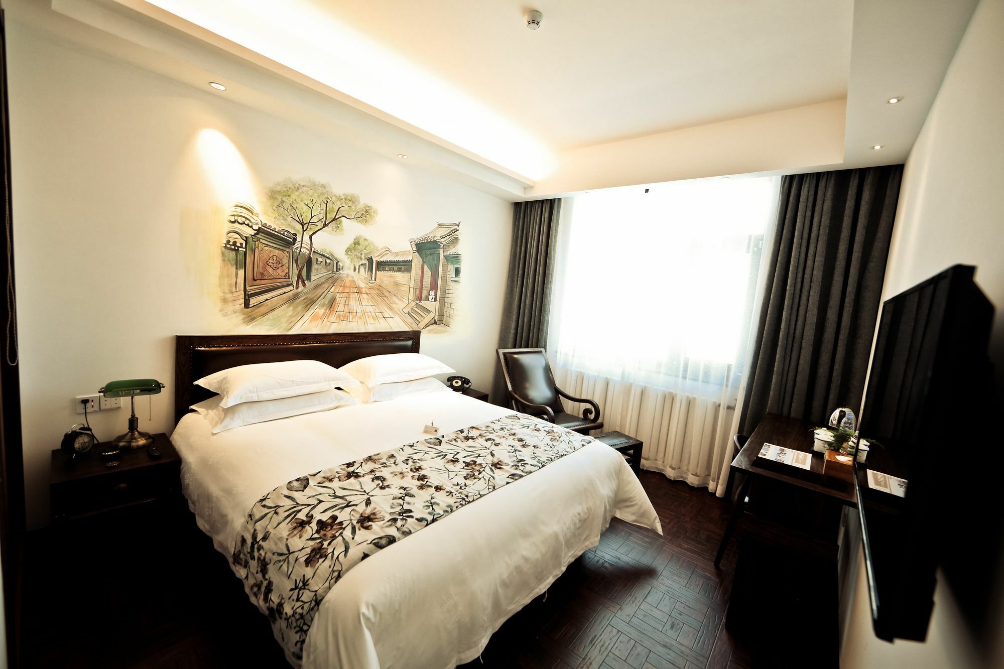 Nost Algia Hotel Near Beijing Panjiayuan Antique Market- Beijing Happy Valley, Cbd, China Zun And Sanlitun, Tian'Anmen Square, Free Ice Cream, Mineral Water, Coffee, Snacks And Laundry Service, Free Gymnastic, English Communication Well Экстерьер фото