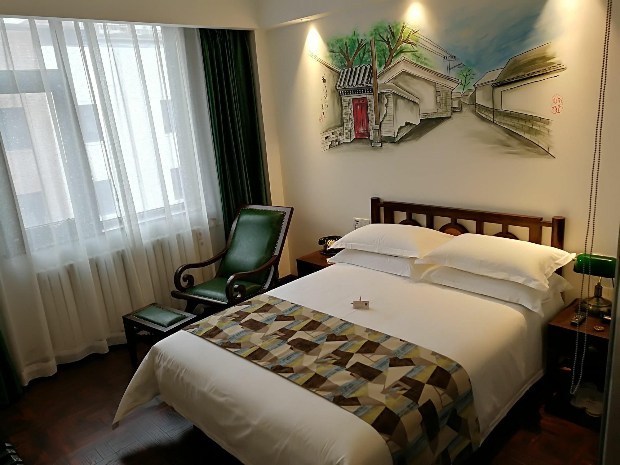 Nost Algia Hotel Near Beijing Panjiayuan Antique Market- Beijing Happy Valley, Cbd, China Zun And Sanlitun, Tian'Anmen Square, Free Ice Cream, Mineral Water, Coffee, Snacks And Laundry Service, Free Gymnastic, English Communication Well Экстерьер фото